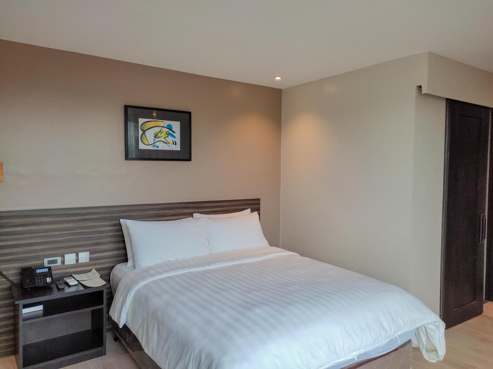 Hotel Inigo Legazpi Eksteriør billede