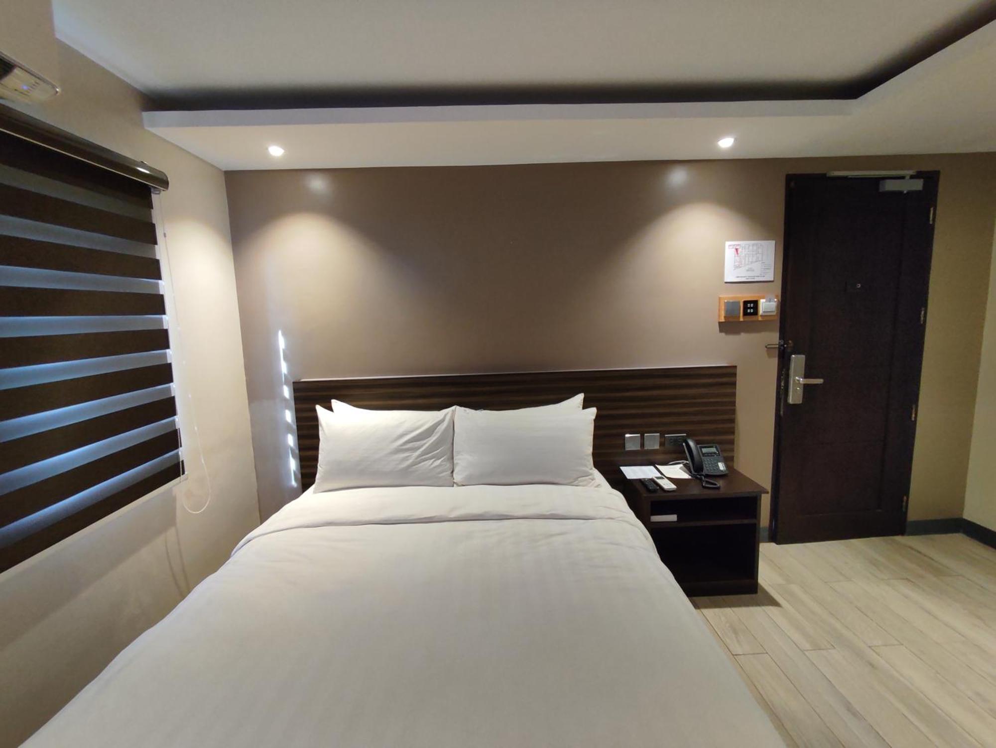 Hotel Inigo Legazpi Eksteriør billede